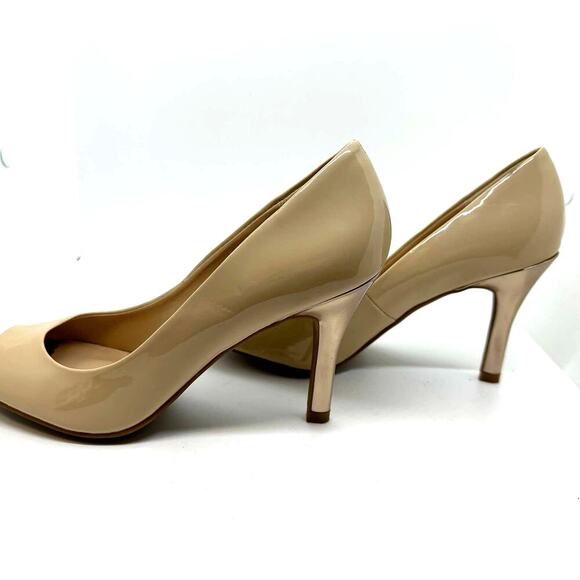 Mootsies Tootsies Peep Toe Nude Color Low Heel Open Toe heels size 8 - Picture 6 of 10